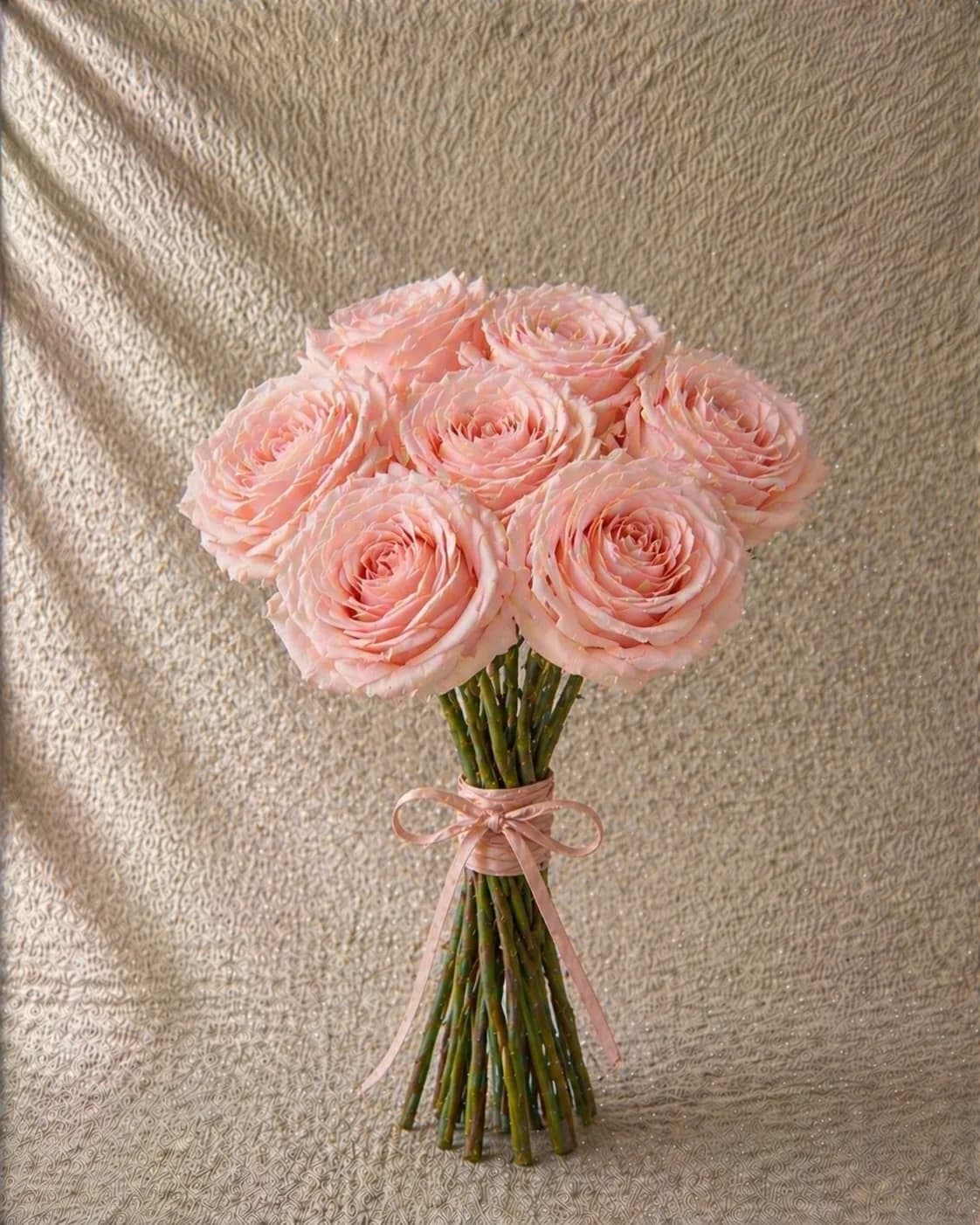 Main de roses